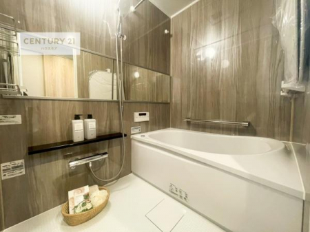 �����@�������������l�̕��͋C�̃o�X���[���́A�����o�Ă��ăo�X�^�C�����[���I
���d���撣���Ă��邲�J���ɂ��D�݂̓����̓����܂����āA�y����ł݂Ă͂������ł��傤���H