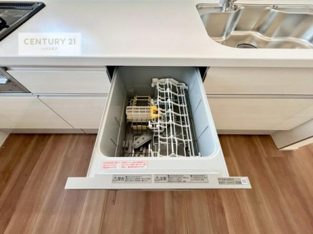 �L�b�`���@�H��@�t���I�Z��������~��͎�r��h�~�Ƃ��đ劈�􂵂܂��I�r���g�C���d�l�Ȃ̂ŁA�ꏊ����炸�����X�y�[�X���L���g���Ď�ۂ悭��Ƃ��o���܂��I