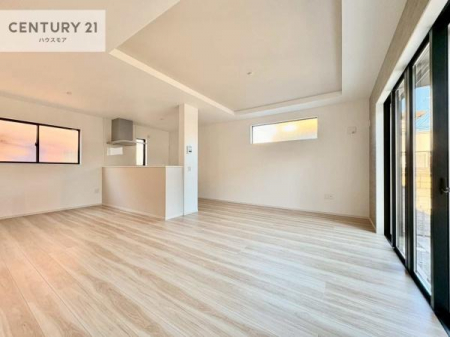 ���r���O�@�L�X�_�C�j���O�X�y�[�X�I������肨�H���B�΂��������y�������Ԃ��߂����܂��B���X�̔���������܂��I