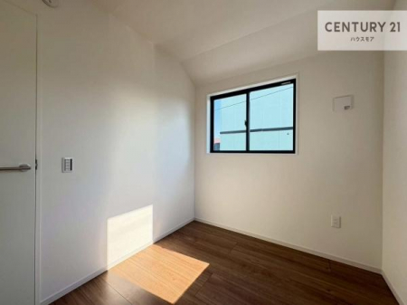 ���r���O�ȊO�̋����@�V���v���Ƀf�U�C������Ă��邽�߁A�Ƌ��I�т܂���I
���C�ɓ���̉Ƌ��u���Ă��낰���Ԃ���邱�Ƃ��ł��܂��B