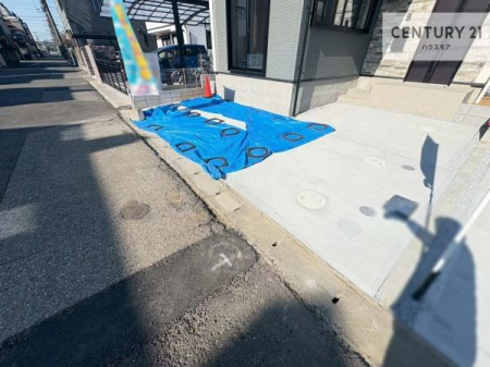 ���ԏ�@���ԃX�y�[�X��2�䕪����܂��I�Z�J���h�J�[�͂������A�o�C�N�⎩�]�ԂȂǂ��u���ꏊ�ɍ���܂���B