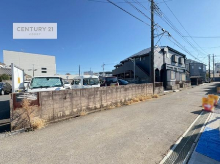 ���̑����n�@�O�ʓ��H4���I�z����ǍD�ȗ��n�ł��B
�Ԍɓ��ꂪ���ȕ������S�ł��ˁB