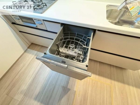 �L�b�`���@�H��@�t���I�Z��������~��͎�r��h�~�Ƃ��đ劈�􂵂܂��I�r���g�C���d�l�Ȃ̂ŁA�ꏊ����炸�����X�y�[�X���L���g���Ď�ۂ悭��Ƃ��o���܂��I