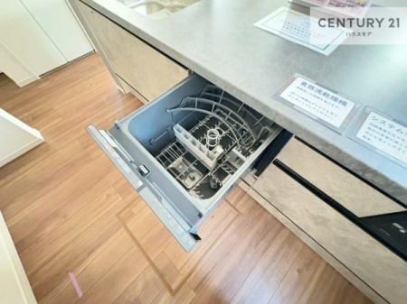 �L�b�`���@�H��@�t���I�Z��������~��͎�r��h�~�Ƃ��đ劈�􂵂܂��I�r���g�C���d�l�Ȃ̂ŁA�ꏊ����炸�����X�y�[�X���L���g���Ď�ۂ悭��Ƃ��o���܂��I