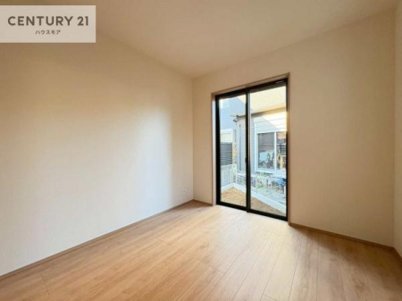 ���r���O�ȊO�̋����@�V���v���Ƀf�U�C������Ă��邽�߁A�Ƌ��I�т܂���I
���C�ɓ���̉Ƌ��u���Ă��낰���Ԃ���邱�Ƃ��ł��܂��B