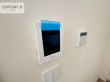 ���̑��@TV���j�^�[�t���C���^�[�z���ł��q�l�̂�����Ԓ��Ȃǂ����S�ł��ˁB
�{�^���ЂƂł����C�̏������ƂƂ̂��I�I�[�g�o�X���B