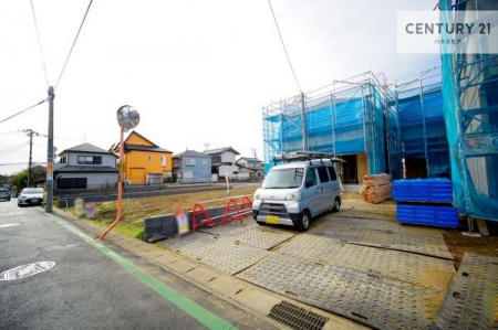 ���ԏ�@���ԃX�y�[�X��2�䕪����܂��I�Z�J���h�J�[�͂������A�o�C�N�⎩�]�ԂȂǂ��u���ꏊ�ɍ���܂���B