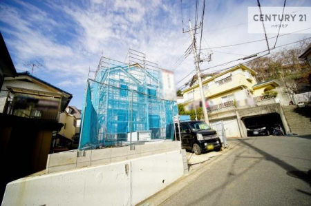 ���̑����n�@�O�ʓ��H��5���~4.9���I�z����ǍD�ȗ��n�ł��B
�Ԍɓ��ꂪ���ȕ������S�ł��ˁB