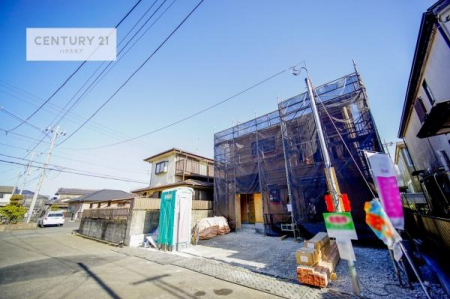 ���̑����n�@�O�ʓ��H��5���I�z����ǍD�ȗ��n�ł��B
�Ԍɓ��ꂪ���ȕ������S�ł��ˁB