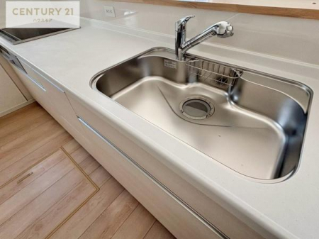 ���d�l�ʐ^(�L�b�`���j�@���C�h�ȃV���N�ł��ˁI�������˂ɂ������������₷���Ǝ����y�X�d�l�̃V�X�e���L�b�`���ł��I
�f�U�C�����Ƌ@�\�������˂��L�b�`���Ő�����������܂��ˁI(���d�l)