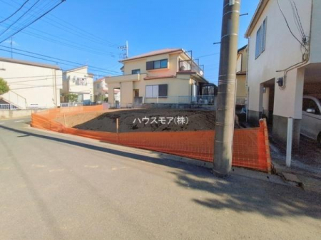 ���ԏ�@���ԃX�y�[�X��2�䕪����܂��I�Z�J���h�J�[�͂������A�o�C�N�⎩�]�ԂȂǂ��u���ꏊ�ɍ���܂���B