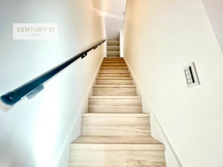 ���̑����ρ@�K�i�͖��邭�萠������Ă��܂��B���q�l�₲�N�z�̕������S���Ă����p�����܂��ˁB