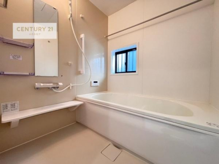 ���d�l�ʐ^(�����j�@�L�X�o�X�ň���̔������t���b�V���B�����L�΂���̂ŁA�����ɂ��������ƐZ����܂��ˁI�����̃o�X�^�C�����y���݂ɂȂ�܂��B�i���d�l�j