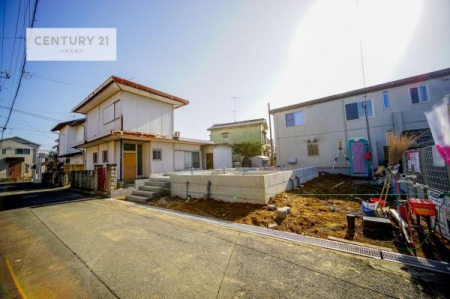 ���̑����n�@�O�ʓ��H��4.48���I�z����ǍD�ȗ��n�ł��B
�Ԍɓ��ꂪ���ȕ������S�ł��ˁB