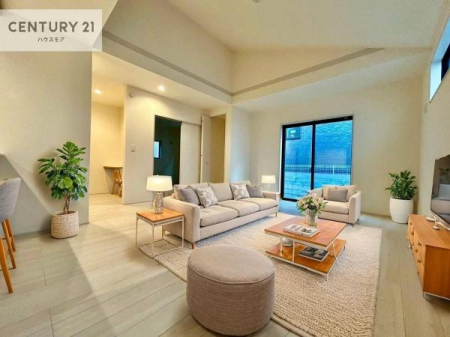 ���r���O�@�Ƌ��CG�p�[�X�ł��B�S�n�ǂ����r���O�͉Ƒ������R�ƏW�܂�܂��B�Ƒ��c�R�̎��Ԃ����������ł��B���Ƒ��ƁA����w�[���������Ԃ��߂��������ł��ˁB���邭�J���I�ȋ�Ԃł��B