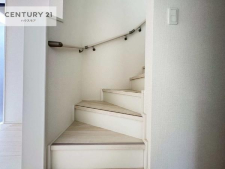 ���̑����ρ@�K�i�͖��邭�萠������Ă��܂��B���q�l�₲�N�z�̕������S���Ă����p�����܂��ˁB