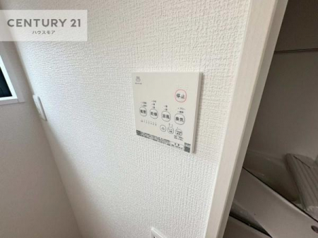 ���̑��@����������g�[���t���Ă��閣�͓I�Ȏd�l�ł��I�~��̓q�[�g�V���b�N�̗\�h�ɂ��g���܂��B
�J�̓��ł������󕨂���������̂ŁA���󕨂����ߍ��݂ɂ����I