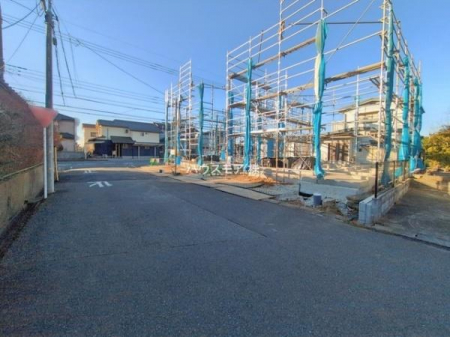 ���̑����n�@�O�ʓ��H��5.9���I�z����ǍD�ȗ��n�ł��B
�Ԍɓ��ꂪ���ȕ������S�ł��ˁB