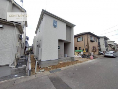 ���̑����n�@�O�ʓ��H6���I�z����ǍD�ȗ��n�ł��B
�Ԍɓ��ꂪ���ȕ������S�ł��ˁB