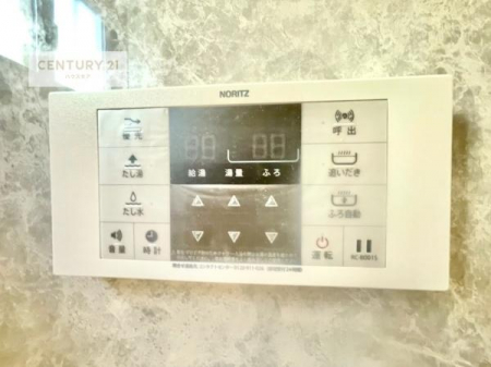 ���̑����ρ@�{�^���̃X�C�b�`�⎩���ł����C�̏������������߁A�킴�킴�����ɍs���Ă�������ꂽ��p���������肷��K�v���Ȃ��֗��ł��ˁI�ǂ������@�\�t���ł��I