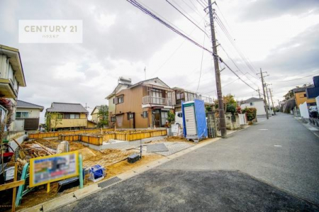 ���̑����n�@�O�ʓ��H5���I�z����ǍD�ȗ��n�ł��B
�Ԍɓ��ꂪ���ȕ������S�ł��ˁB