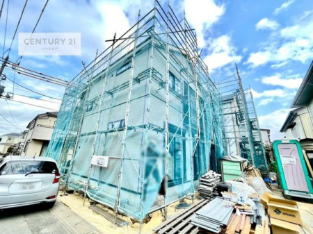 ���ԏ�@���ԃX�y�[�X��2�䕪����܂��I�Z�J���h�J�[�͂������A�o�C�N�⎩�]�ԂȂǂ��u���ꏊ�ɍ���܂���B