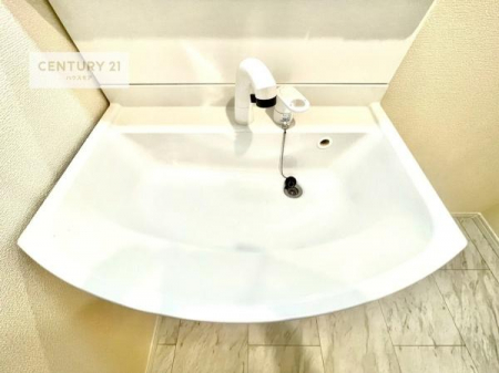 ���ʑ�E���ʏ��@�[�����ʑ�{�E���́A�������˂ɂ����̂ł�����ꂪ�y�X�I���������ۂĂ܂��I
�L���C�Ȑ��ʏ��Ŏ��������̃��`�x�[�V�������オ��܂��ˁI