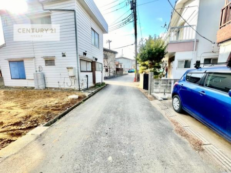 ���̑����n�@�O�ʓ��H4���I�z����ǍD�ȗ��n�ł��B
�Ԍɓ��ꂪ���ȕ������S�ł��ˁB