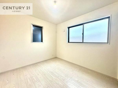 �m���@�V���v���Ƀf�U�C������Ă��邽�߁A�Ƌ��I�т܂���I
���C�ɓ���̉Ƌ��u���Ă��낰���Ԃ���邱�Ƃ��ł��܂��B