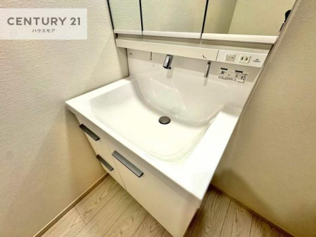 ���ʑ�E���ʏ��@�����t���̖��邢���ʎ��ł��I���C�������ɓ���ւ����ł��Đ����ɕۂ��Ƃ��ł��܂��I���R�����������ނ̂ł����ς̎d�オ����ǂ��Ȃ�܂��ˁI