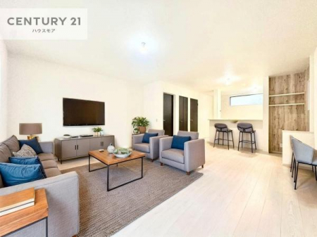 ���r���O�@�Ƌ��CG�p�[�X�ł��B��؂ȉƑ����W�܂邩�炱��LDK�ɂ͂�����肽���B
�q�����������C�ɏ΂��Ȃ��瑖�����Ă���p�����������u�L���Ƃɂ��ėǂ������v�Ǝv���u�Ԃł��B