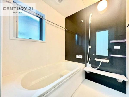 �����@�������������l�̕��͋C�̃o�X���[���́A�����o�Ă��ăo�X�^�C�����[���I
���d���撣���Ă��邲�J���ɂ��D�݂̓����̓����܂����āA�y����ł݂Ă͂������ł��傤���H