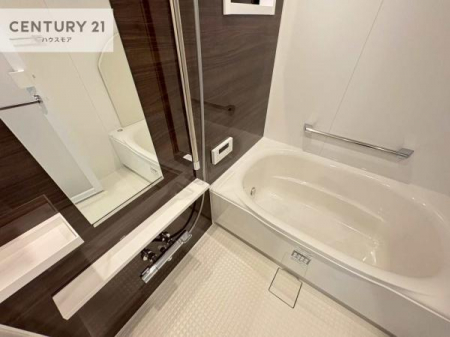 �����@�������������l�̕��͋C�̃o�X���[���́A�V�b�N�ȃf�U�C���Ńo�X�^�C�����[���I
���d���撣���Ă��邲�J���ɂ��D�݂̓����̓����܂����āA�y����ł݂Ă͂������ł��傤���H