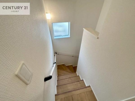 ���̑����ρ@�K�i�͖��邭�萠������Ă��܂��B���q�l�₲�N�z�̕������S���Ă����p�����܂��ˁB�y���n�̔��J�Ò��I�z