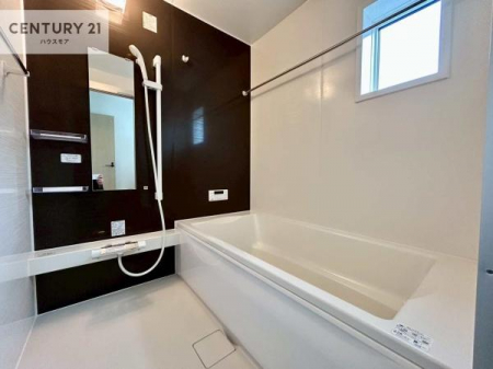 �����@�������������l�̕��͋C�̃o�X���[���́A�����o�Ă��ăo�X�^�C�����[���I
���d���撣���Ă��邲�J���ɂ��D�݂̓����̓����܂����āA�y����ł݂Ă͂������ł��傤���H�y���n�̔��J�Ò��I�z