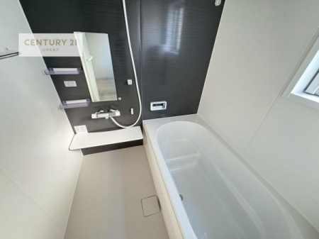 �����@�������������l�̕��͋C�̃o�X���[���́A�����o�Ă��ăo�X�^�C�����[���I
���d���撣���Ă��邲�J���ɂ��D�݂̓����̓����܂����āA�y����ł݂Ă͂������ł��傤���H