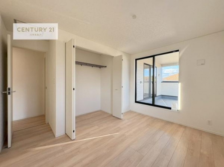 �m���@�V���v���Ƀf�U�C������Ă��邽�߁A�Ƌ��I�т܂���I
���C�ɓ���̉Ƌ��u���Ă��낰���Ԃ���邱�Ƃ��ł��܂��B