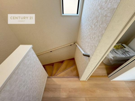 ���̑����ρ@�K�i�͖��邭�萠������Ă��܂��B���q�l�₲�N�z�̕������S���Ă����p�����܂��ˁB