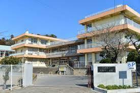 ���ӊ��@-