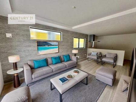 ���r���O�@�Ƌ��CG�p�[�X�ł��B�S�n�ǂ����r���O�͉Ƒ������R�ƏW�܂�܂��B�Ƒ��c�R�̎��Ԃ����������ł��B���Ƒ��ƁA����w�[���������Ԃ��߂��������ł��ˁB