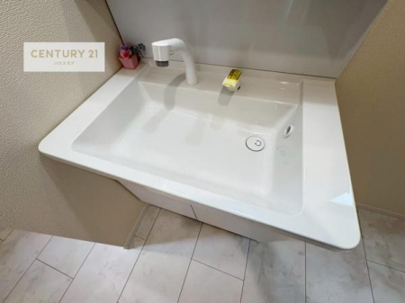 ���ʑ�E���ʏ��@�[�����ʑ�{�E���́A�������˂ɂ����̂ł�����ꂪ�y�X�I���������ۂĂ܂��I
�L���C�Ȑ��ʏ��Ŏ��������̃��`�x�[�V�������オ��܂��ˁI