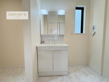 ���ʑ�E���ʏ��@�����̂������ʏ��́A���ƕ�������₷���A���ł����K�ɂ��g�����������܂��B�O�ʋ��Ŏg�����肪�ǂ��A�������[�������Ă���܂��̂ŁA���p�i��X�L���P�A�p�i���������萮���ł��܂��B