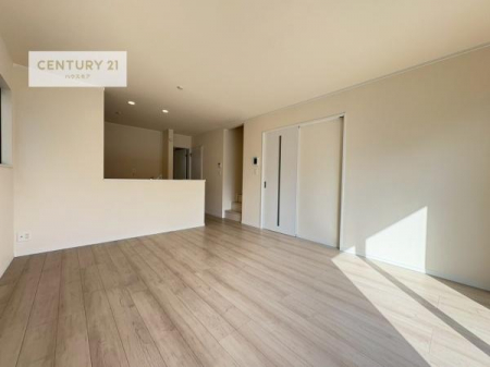 ���r���O�@�L�X�_�C�j���O�X�y�[�X�I������肨�H���B�΂��������y�������Ԃ��߂����܂��B���X�̔���������܂��I