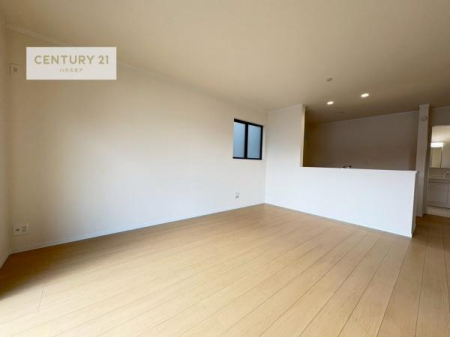 ���r���O�@�L�X�_�C�j���O�X�y�[�X�I������肨�H���B�΂��������y�������Ԃ��߂����܂��B���X�̔���������܂��I