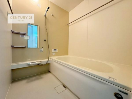 �����@1���̔�����������Ɩ����Ă���闁���ł��B
�������̑f�G�ȃ����N�[�[�V�����ꏊ�ł��ˁB