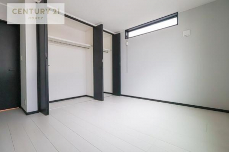 �Q���@���[�X�y�[�X�����Ă��܂��I�������X�b�L�����ڂ��鎖���ł��܂��ˁB
�Ƌ��I�΂Ȃ��V���v���ȃf�U�C���ׁ̈A�Ƌ��I�΂����C�ɓ���̋�ԍ�肪�ł������ł��ˁB