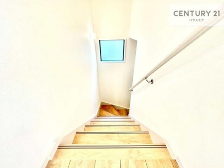 ���̑����ρ@�K�i�͖��邭�萠������Ă��܂��B���q�l�₲�N�z�̕������S���Ă����p�����܂��ˁB