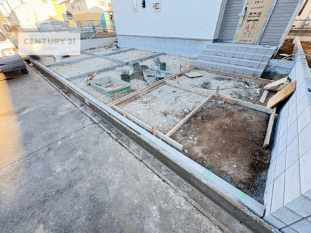 ���ԏ�@���ԃX�y�[�X��2�䕪����܂��I�Z�J���h�J�[�͂������A�o�C�N�⎩�]�ԂȂǂ��u���ꏊ�ɍ���܂���B