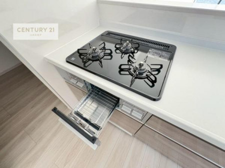 �L�b�`���@�R�����͎O������̂ł������̓����i�s���ł��܂��B
�������O�����t���ł��B�����X�y�[�X���L�X���Ă���׍�Ƃ����₷���I�g�����肪�ǂ��V�X�e���L�b�`���ł��I