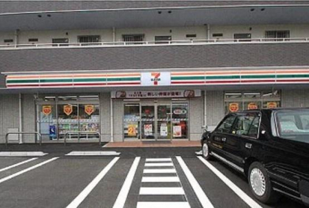 ���ӊ��@-